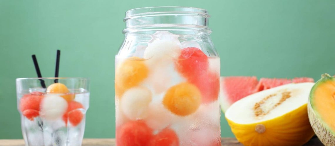 agua con frutas