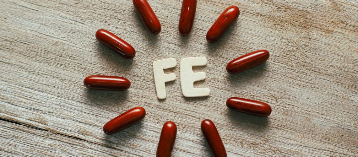 Cápsulas de hierro formando un sol